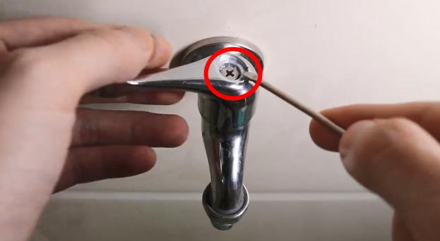 水龍頭滴水怎么處理？看步驟圖跟著老師傅一步步操作一下吧！