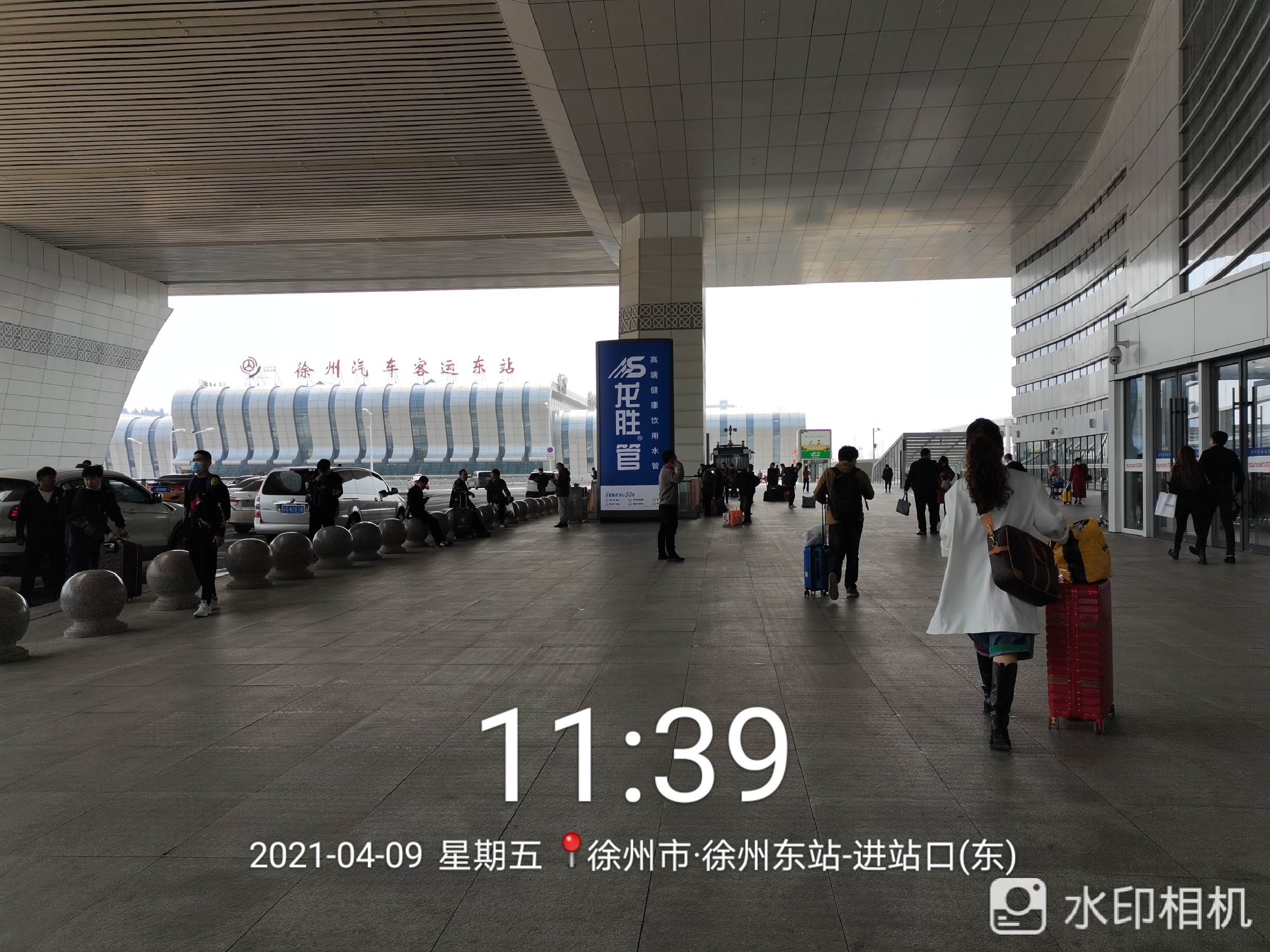 龍勝管高鐵廣告50城同步上線，刷屏億萬人！